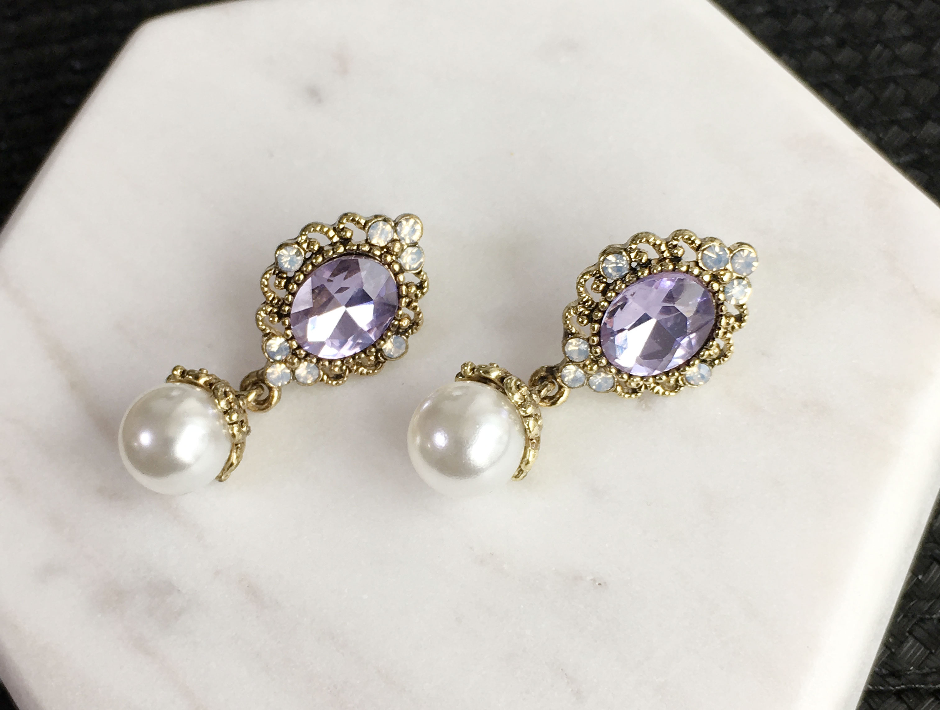 <b><p>Specl Offers Antique Bold jewelry earing</p></b><b><p>特価 アンティーク ボールド 宝石 イヤリング 春 個人 12種 ドロップグ エスニック</p></b><br /><br /><p align='center'>