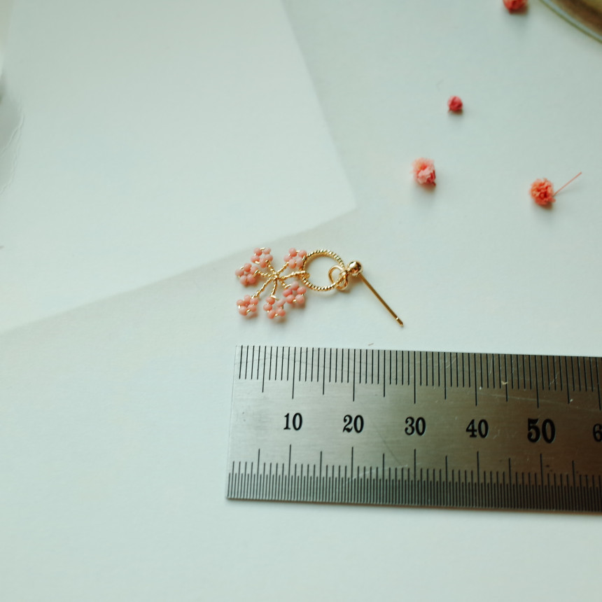 <b><p>Sore Girl Cherry Blossom eaing</p></b><b><p>ときめく 少女の 桜 イヤリング</p></b><br /><br /><p align='center'>