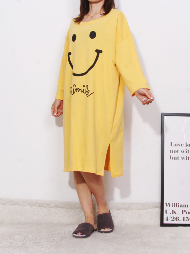 <b><p>pajamas one piece Homeware smile Fa</p></b><b><p>パジャマ ワンピース ホームウェア スマイル 純綿</p></b><br /><br /><p align='center'>