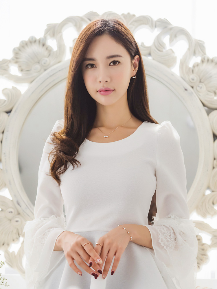 <b><p>Rubbing Pure one cross ary 14k gold Woman</p></b><b><p>ブルリング ピュアな クロス ロザリオ 14k金 女性 カトリック キュービ ギフト</p></b><br /><br /><p align='center'>