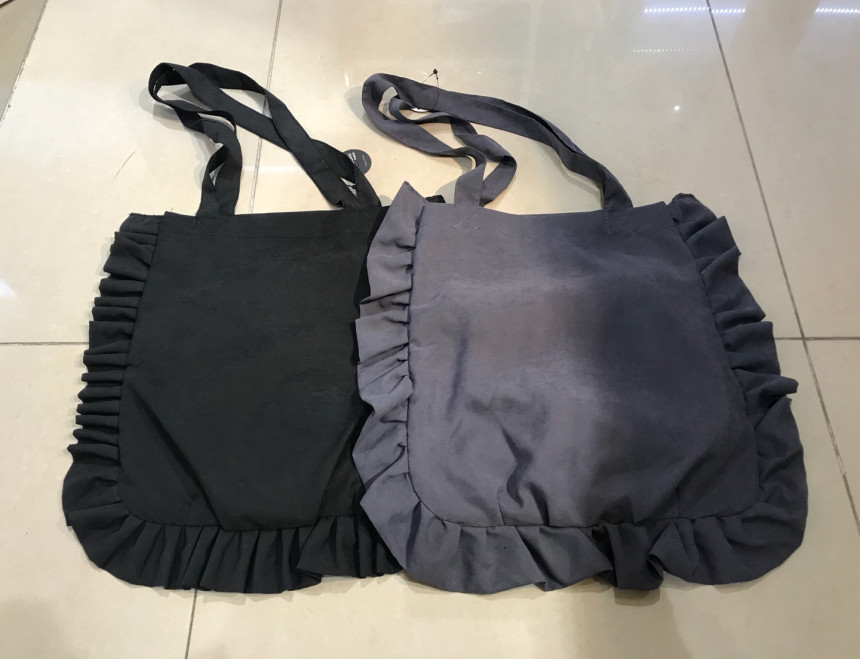 <b><p>Harajuku ruffle eco bag HJ18HB0131 Daily</p></b><b><p>原宿フリルエコバッグHJ18HB0131デイリー愛らしい女性可愛らしい 데일리에코백</p></b><br /><br /><p align='center'>