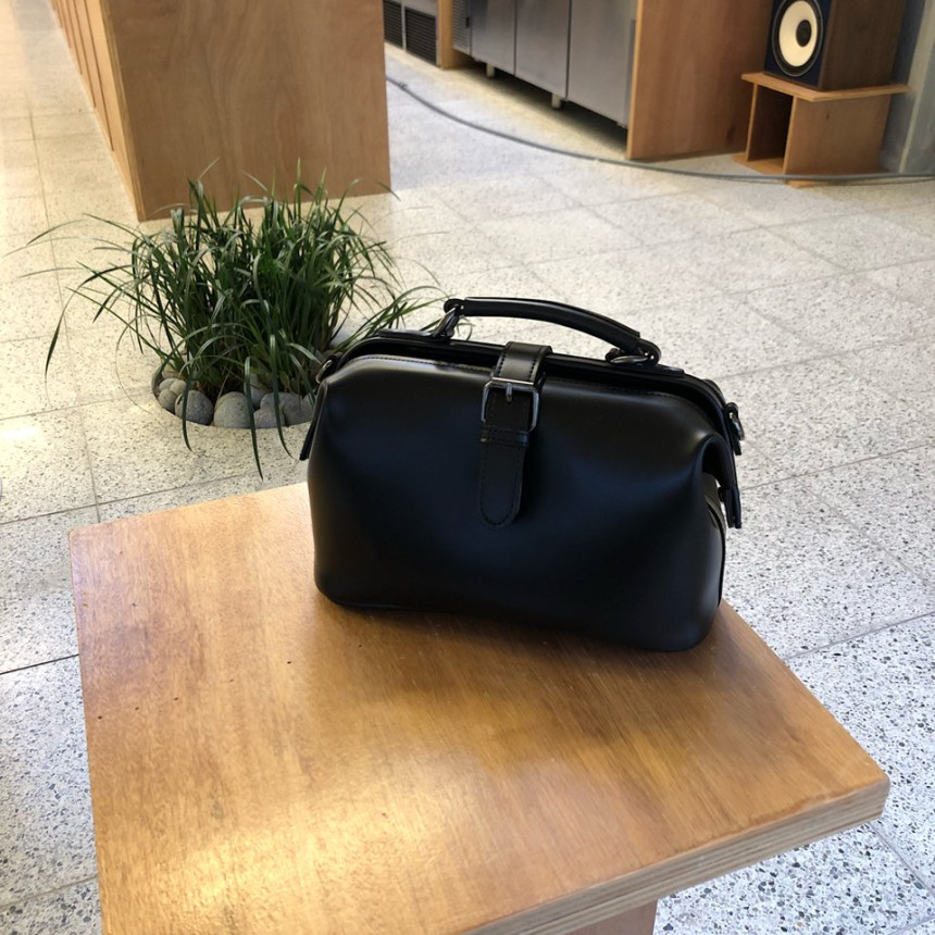 <b><p>Daily buckle ba Women's coordination 20</p></b><b><p>デイリーバックルバック女性コーディネート20代の春やすい洗練されたモダンなファッション整頓されたルッ</p></b><br /><br /><p align='center'>