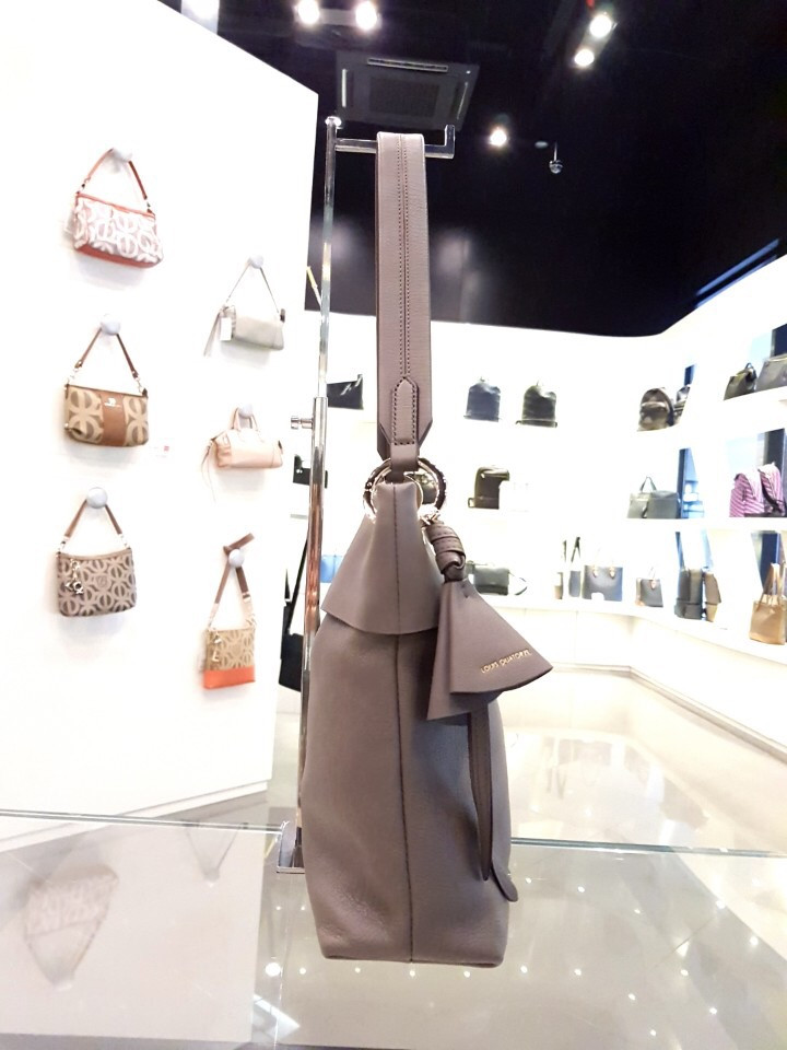 <b><p>Louis Quatorze Feminine and stylh shlder</p></b><b><p>ルイカトジュ女性らしく洗練されたショルダーバッグHL3 LO21 TP高慢コーディネート魅力のあるス</p></b><br /><br /><p align='center'>