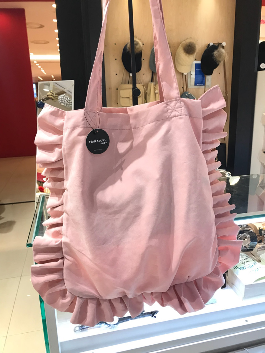 <b><p>Harajuku ruffle eco bag HJ18HB0131 Daily</p></b><b><p>原宿フリルエコバッグHJ18HB0131デイリー愛らしい女性可愛らしい 데일리에코백</p></b><br /><br /><p align='center'>