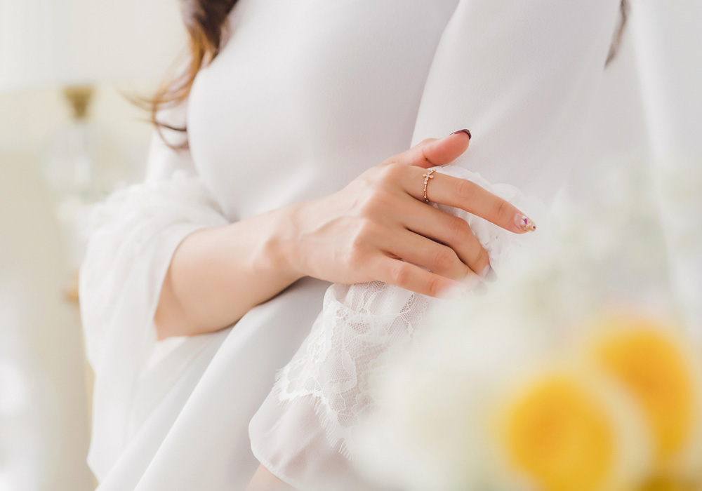 <b><p>Rubbing Pure one cross ary 14k gold Woman</p></b><b><p>ブルリング ピュアな クロス ロザリオ 14k金 女性 カトリック キュービ ギフト</p></b><br /><br /><p align='center'>