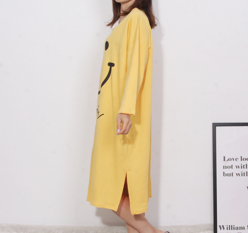 <b><p>pajamas one piece Homeware smile Fa</p></b><b><p>パジャマ ワンピース ホームウェア スマイル 純綿</p></b><br /><br /><p align='center'>