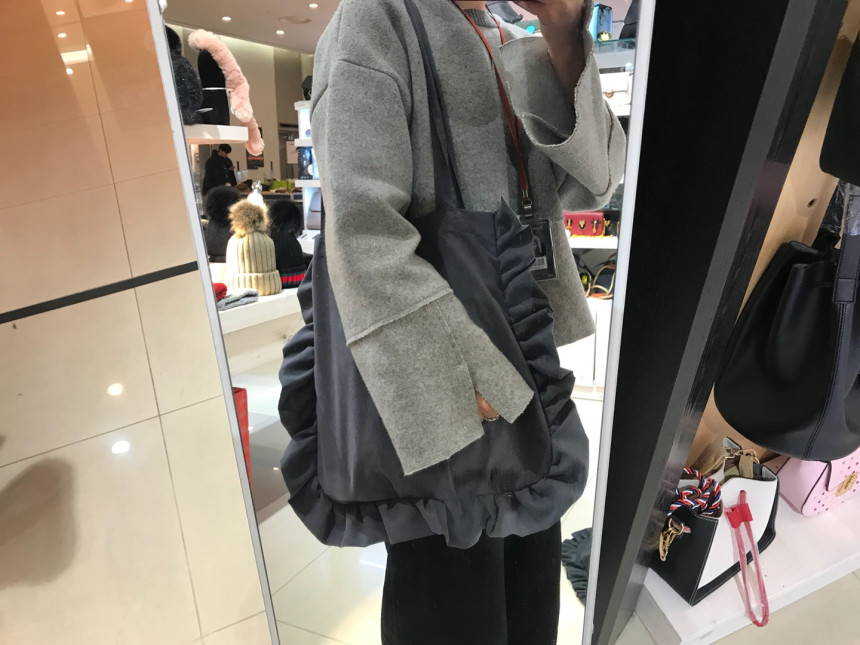 <b><p>Harajuku ruffle eco bag HJ18HB0131 Daily</p></b><b><p>原宿フリルエコバッグHJ18HB0131デイリー愛らしい女性可愛らしい 데일리에코백</p></b><br /><br /><p align='center'>