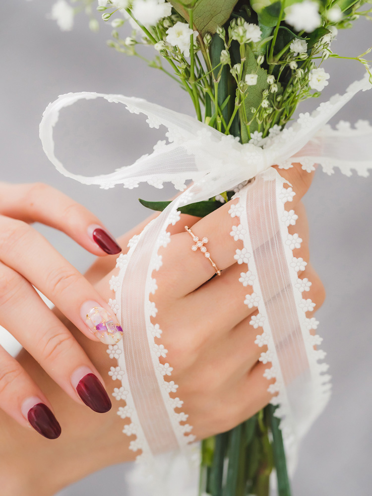 <b><p>Rubbing Pure one cross ary 14k gold Woman</p></b><b><p>ブルリング ピュアな クロス ロザリオ 14k金 女性 カトリック キュービ ギフト</p></b><br /><br /><p align='center'>