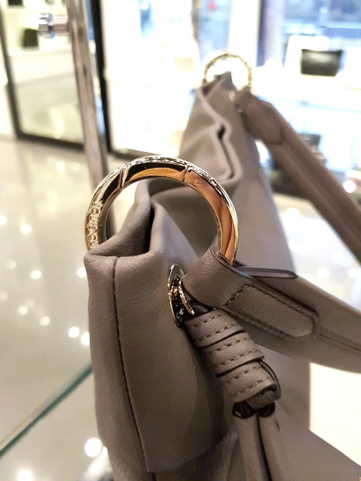 <b><p>Louis Quatorze Feminine and stylh shlder</p></b><b><p>ルイカトジュ女性らしく洗練されたショルダーバッグHL3 LO21 TP高慢コーディネート魅力のあるス</p></b><br /><br /><p align='center'>