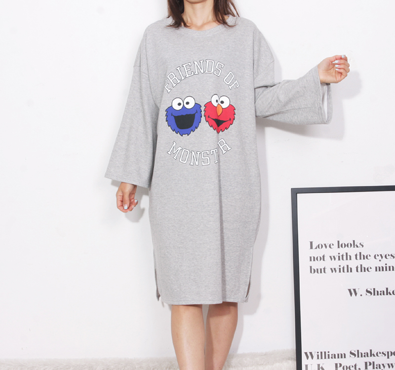<b><p>pajamas one piece Homeware smile Fa</p></b><b><p>パジャマ ワンピース ホームウェア スマイル 純綿</p></b><br /><br /><p align='center'>
