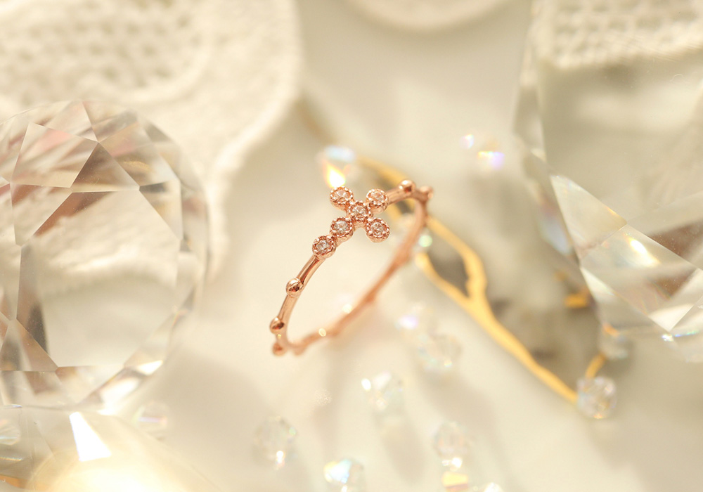 <b><p>Rubbing Pure one cross ary 14k gold Woman</p></b><b><p>ブルリング ピュアな クロス ロザリオ 14k金 女性 カトリック キュービ ギフト</p></b><br /><br /><p align='center'>