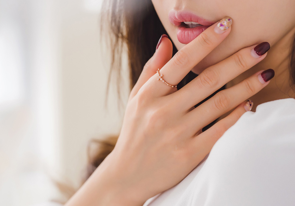 <b><p>Rubbing Pure one cross ary 14k gold Woman</p></b><b><p>ブルリング ピュアな クロス ロザリオ 14k金 女性 カトリック キュービ ギフト</p></b><br /><br /><p align='center'>