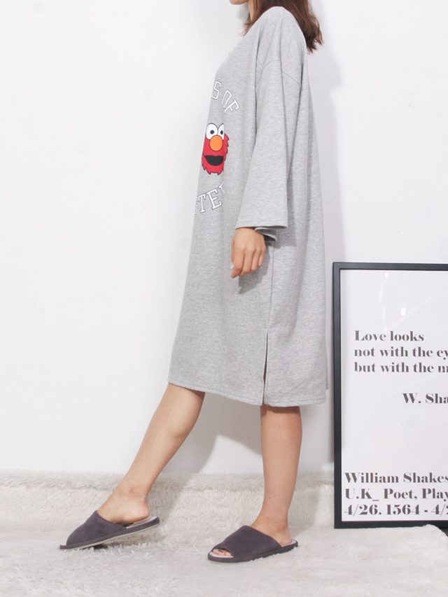 <b><p>pajamas one piece Homeware smile Fa</p></b><b><p>パジャマ ワンピース ホームウェア スマイル 純綿</p></b><br /><br /><p align='center'>