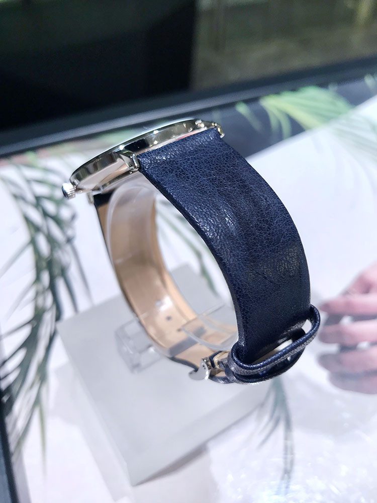 <b><p>CARVEN look CV602 YE R.NV Couple watch Twenties</p></b><b><p>カーヴェン 見て CV602 S YE R.NV カップルの腕時計 20代の女性</p></b><br /><br /><p align='center'>