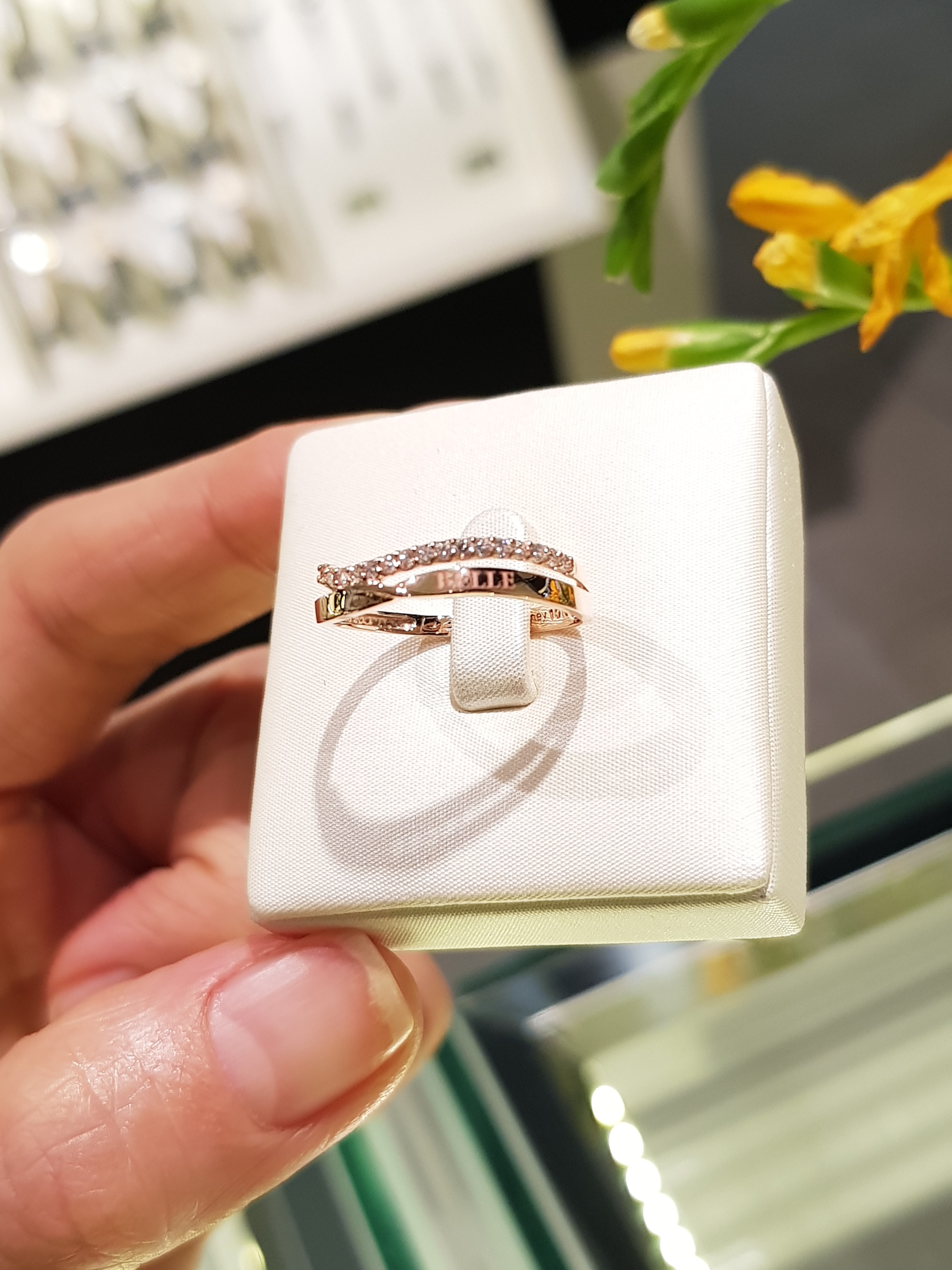 <b><p>Lloyd The beauty and st Coupling LRW17023T</p></b><b><p>ロイド 美女と野獣 カップリングLRW17023T</p></b><br /><br /><p align='center'>