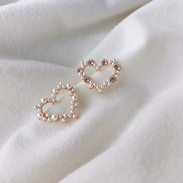 <b><p>Sugar Pel Cubic Het Erings 5col sp handmade</p></b><b><p>シュガー 真珠 キュービック ハートピアス 5色 春 ハンドメイド ディテールがきれい</p></b><br /><br /><p align='center'>