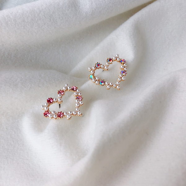 <b><p>Sugar Pel Cubic Het Erings 5col sp handmade</p></b><b><p>シュガー 真珠 キュービック ハートピアス 5色 春 ハンドメイド ディテールがきれい</p></b><br /><br /><p align='center'>