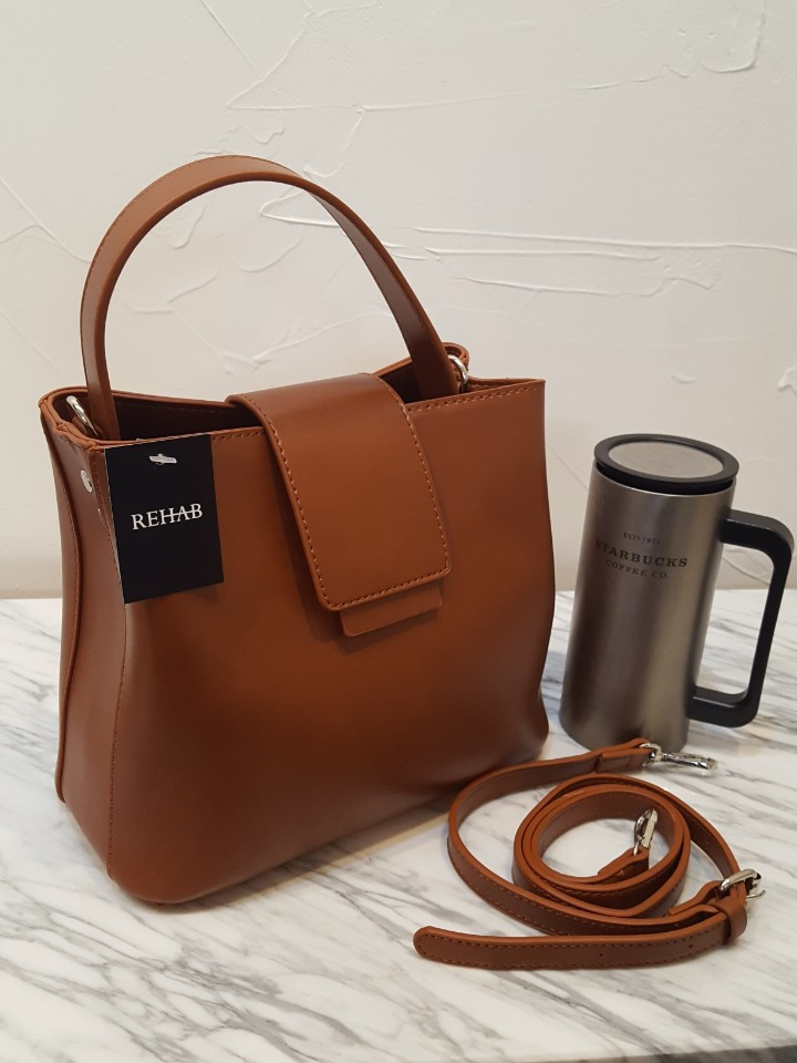 <b><p>Lois back</p></b><b><p>ロイスバック</p></b><br /><br /><p align='center'>