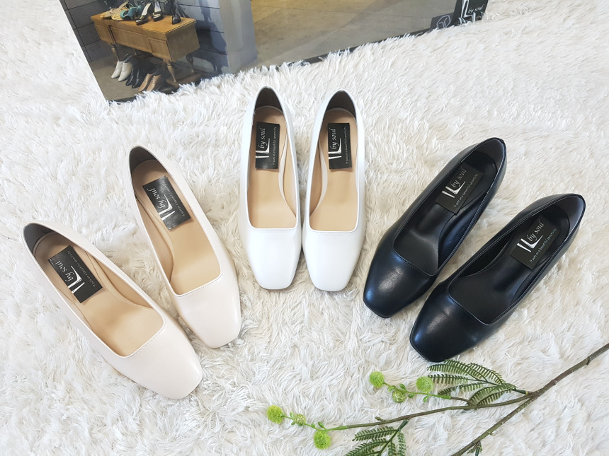 <b><p>Korean Squa nose Middle Hill pump 3col Beige</p></b><b><p>韓国語 正方形の鼻 ミドルヒール パンプス 3col ベージュ靴 女性 厚底 青キグプ</p></b><br /><br /><p align='center'>