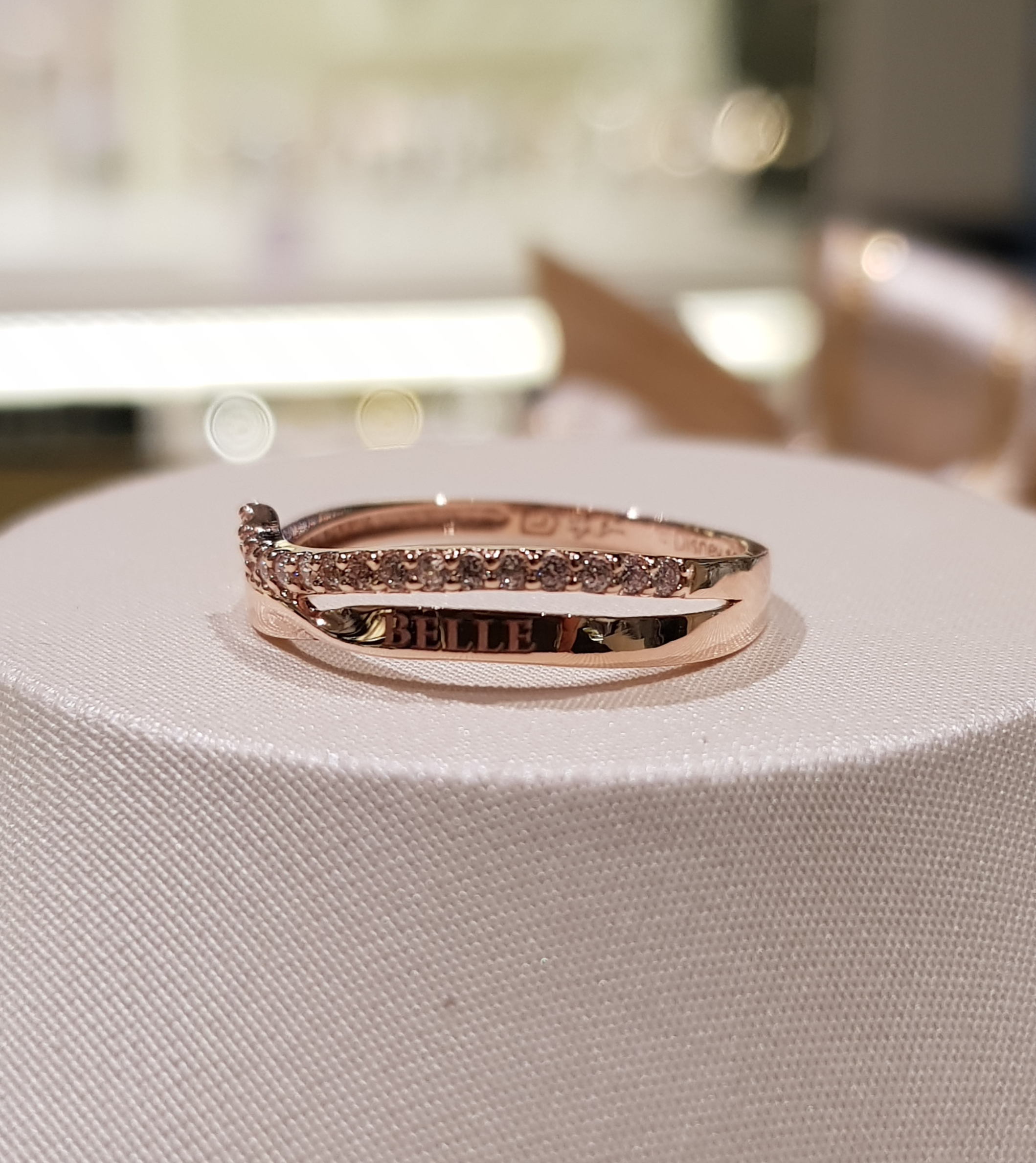 <b><p>Lloyd The beauty and st Coupling LRW17023T</p></b><b><p>ロイド 美女と野獣 カップリングLRW17023T</p></b><br /><br /><p align='center'>