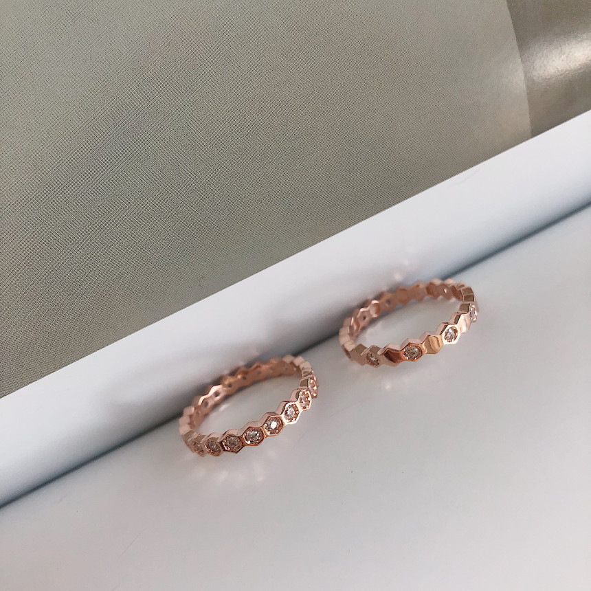 <b><p>2set Hexagon ring oil pat kk Antique Sver</p></b><b><p>2セット 六角 リング 油絵 ねじれ アンティーク 隠線水 ガールフレンド ゴド</p></b><br /><br /><p align='center'>