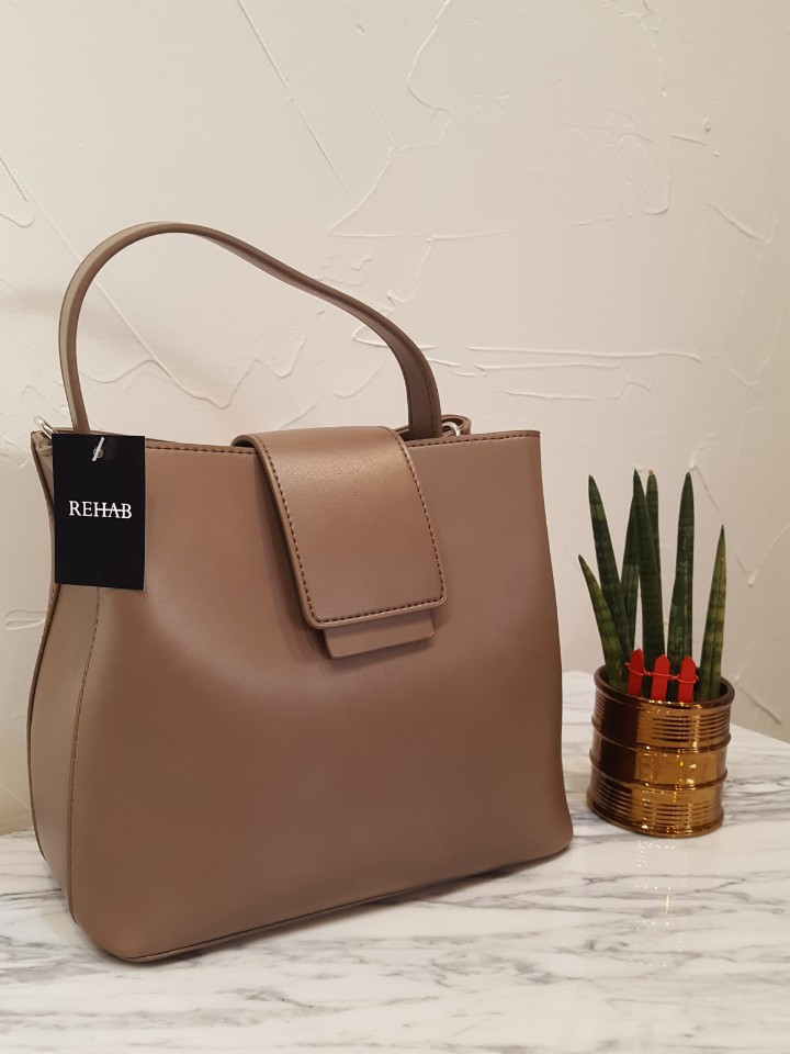 <b><p>Lois back</p></b><b><p>ロイスバック</p></b><br /><br /><p align='center'>