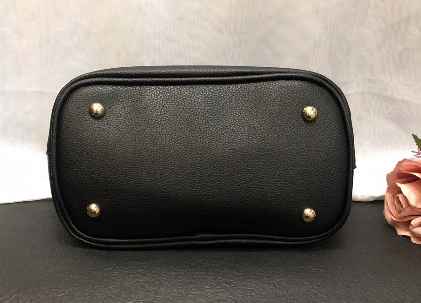 <b><p>Double strap embroidered bucket bag Casual</p></b><b><p>ダブルストラップボクジョリバケットバックカジュアルポケットバッグカジュアル女性バック収納力良いデイリ</p></b><br /><br /><p align='center'>