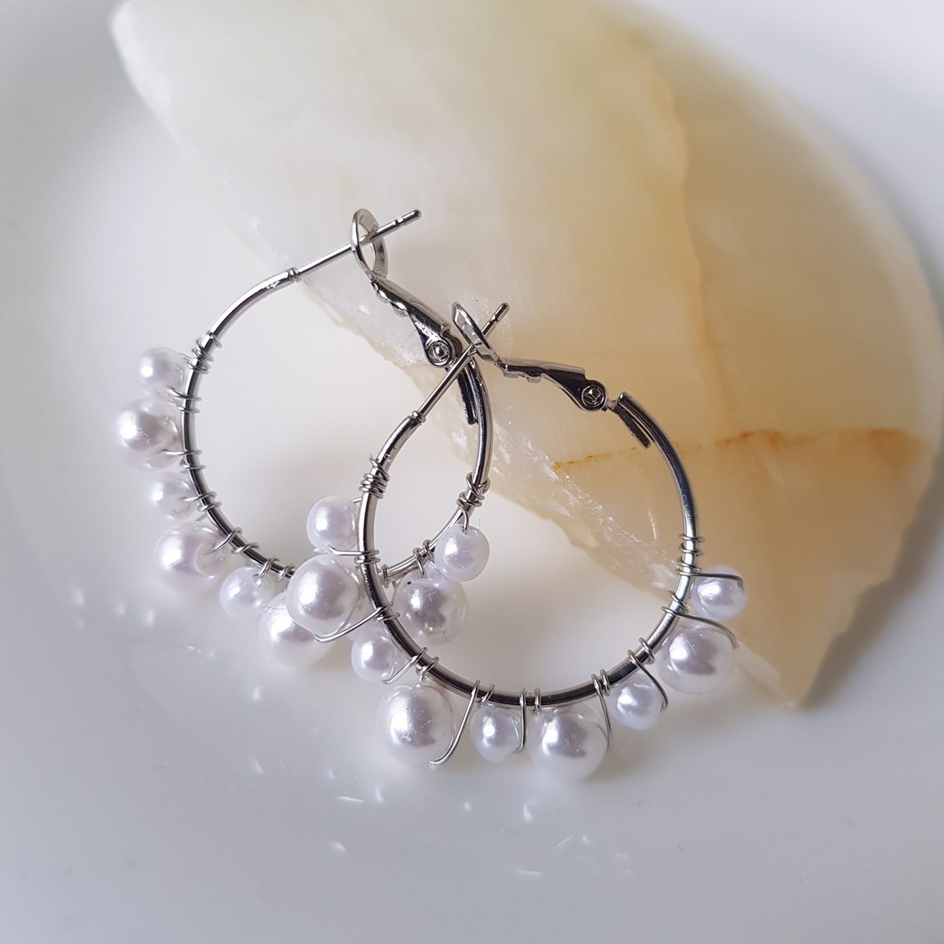 <b><p>Nana Pearl rg Drop Etic Gift Feme otiol mood</p></b><b><p>ナナ 真珠 リング イヤ ドロップ エスニック ギフト フェミニンな感性ムード 女神ファッション</p></b><br /><br /><p align='center'>