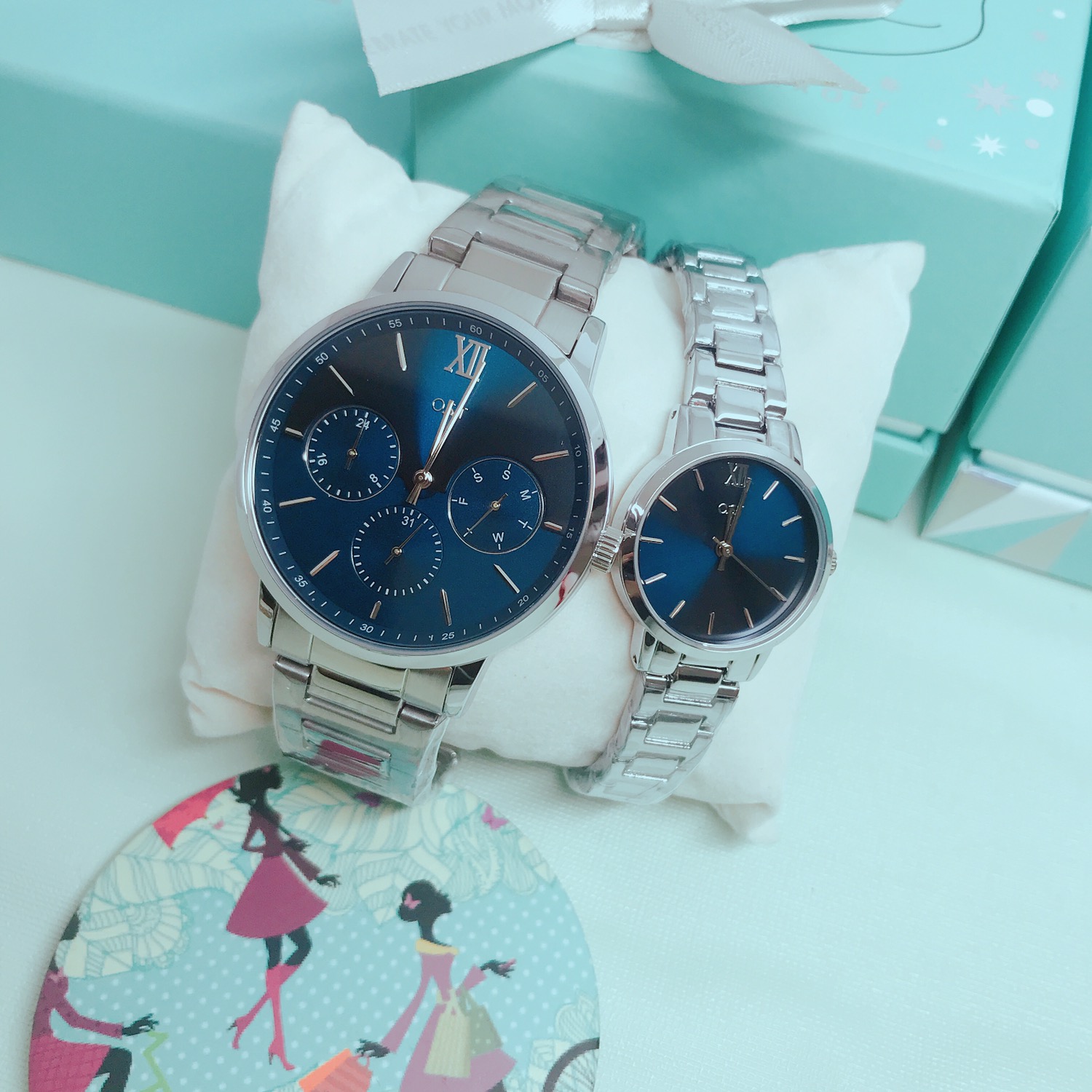 <b><p>OST Parase Couple Metal Watch Navy OTC118205FLS</p></b><b><p>OSTパラダイスカップルメタル時計 ネイビー OTC118205FLS 25T 男</p></b><br /><br /><p align='center'>