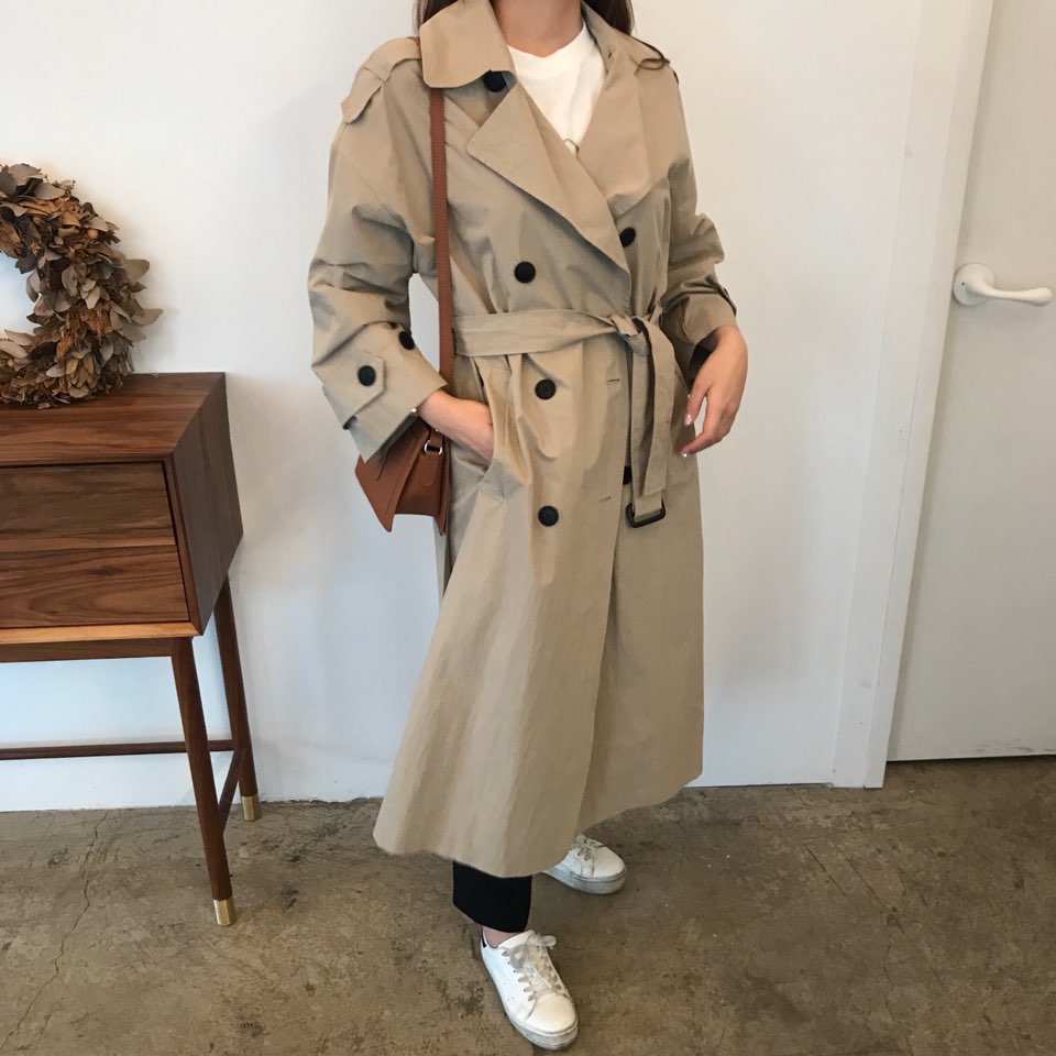 <b><p>Simple shoulder bag Women's 30s Coordination</p></b><b><p>シンプルショルダーバッグの女性のバッグ30代コーディネート、春のファッションデイリーレザー</p></b><br /><br /><p align='center'>