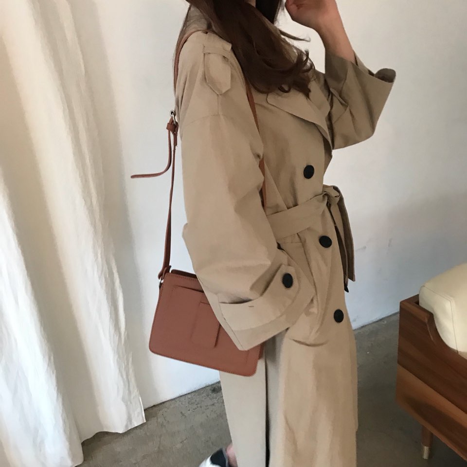 <b><p>Simple shoulder bag Women's 30s Coordination</p></b><b><p>シンプルショルダーバッグの女性のバッグ30代コーディネート、春のファッションデイリーレザー</p></b><br /><br /><p align='center'>