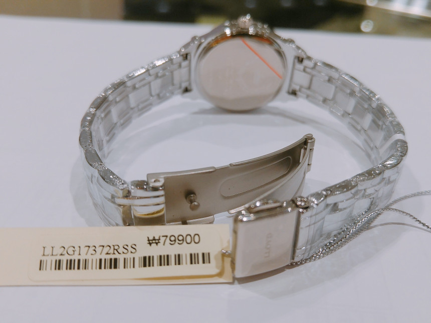 <b><p>Lloyd Moon Phase metal couple cck LL2G17372</p></b><b><p>ロイド ムーンフェイズ メタル カップル 時計 LL2G17372 1M2 女性</p></b><br /><br /><p align='center'>