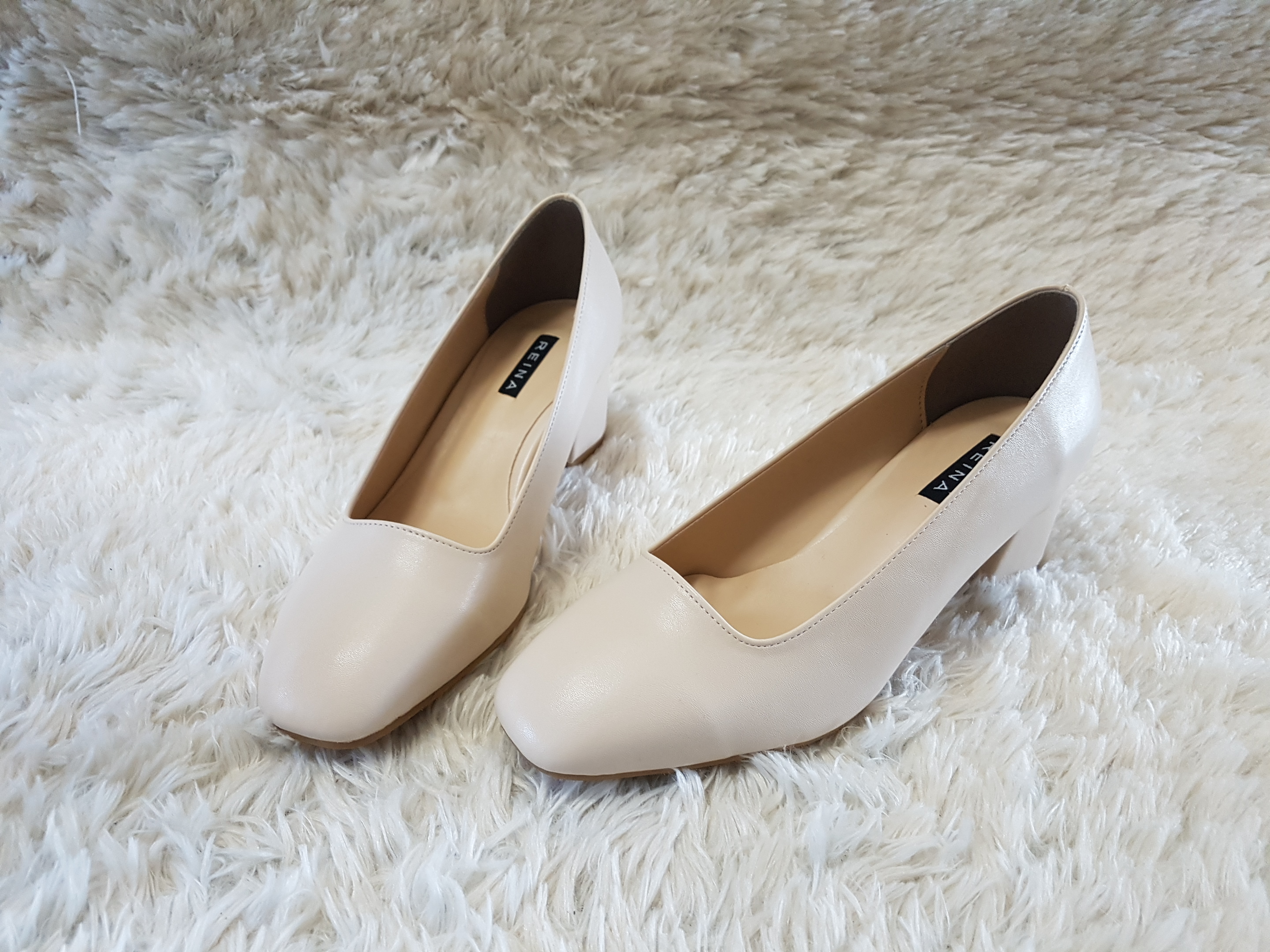 <b><p>Korean slim Squa nose Middle Hill pump 5cm</p></b><b><p>韓国語 スリム 正方形の鼻 ミドルヒール パンプス 5cm 3col 女性 靴 スクエア</p></b><br /><br /><p align='center'>