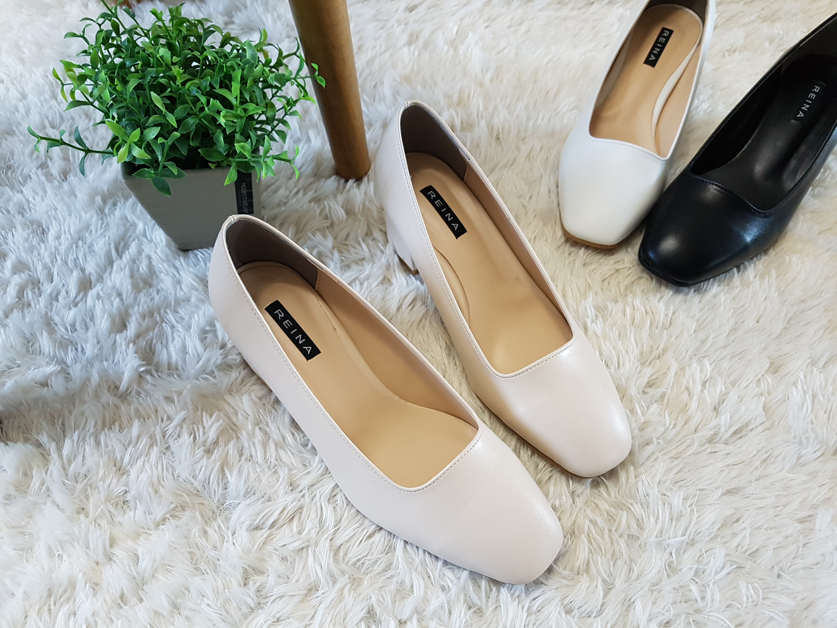 <b><p>Korean slim Squa nose Middle Hill pump 5cm</p></b><b><p>韓国語 スリム 正方形の鼻 ミドルヒール パンプス 5cm 3col 女性 靴 スクエア</p></b><br /><br /><p align='center'>