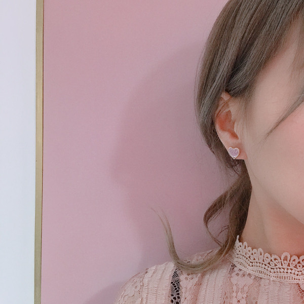 <b><p>Spring full simple heart</p></b><b><p>春いっぱい シンプル ハート イヤリング</p></b><br /><br /><p align='center'>