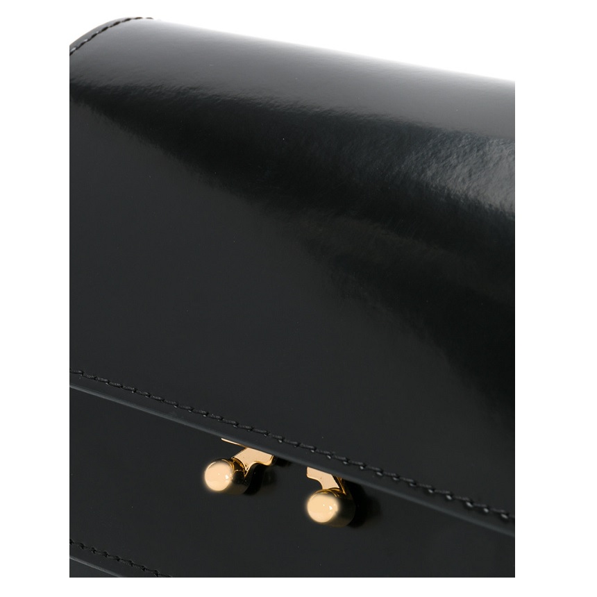 <b><p>18SS Marni Trunk Bag Mi SBMPS01U455 Black</p></b><b><p>18SSマルニトランクバックミニSBMPS01U455ブラックホワイト 마르니트렁크백미니</p></b><br /><br /><p align='center'>