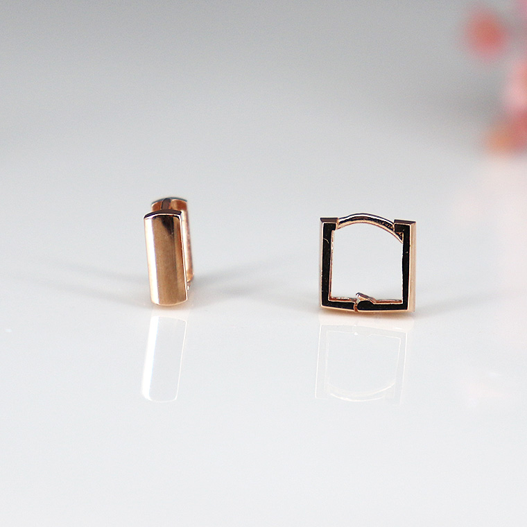 <b><p>14k mini round square One tch erg daily Aft</p></b><b><p>14k ミニ ラウンド 正方形 ワンタッチ イヤリング デイリー 耳突き抜け南湖</p></b><br /><br /><p align='center'>