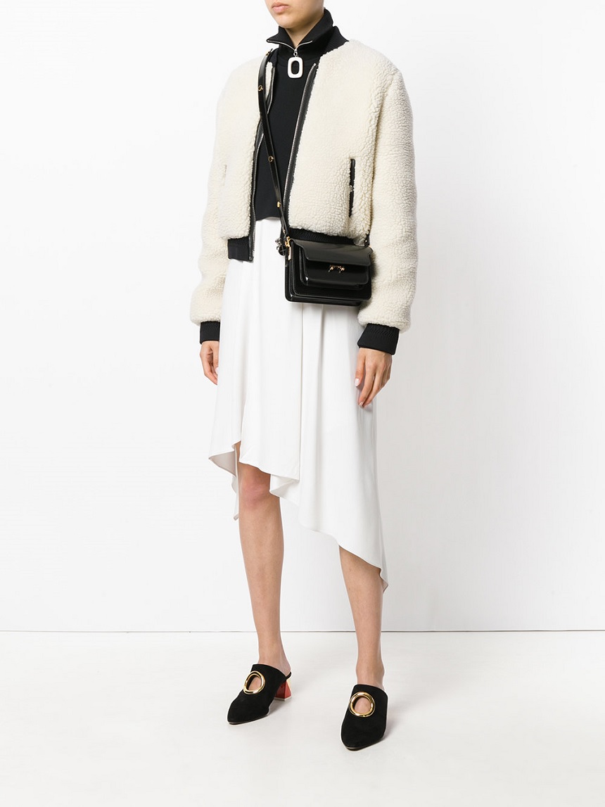 <b><p>18SS Marni Trunk Bag Mi SBMPS01U455 Black</p></b><b><p>18SSマルニトランクバックミニSBMPS01U455ブラックホワイト 마르니트렁크백미니</p></b><br /><br /><p align='center'>