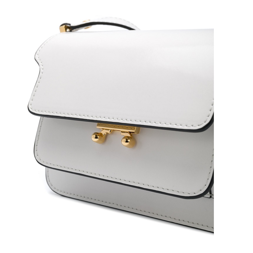 <b><p>18SS Marni Trunk Bag Mi SBMPS01U455 Black</p></b><b><p>18SSマルニトランクバックミニSBMPS01U455ブラックホワイト 마르니트렁크백미니</p></b><br /><br /><p align='center'>