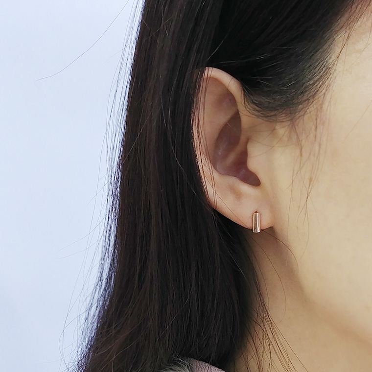 <b><p>14k mini round square One tch erg daily Aft</p></b><b><p>14k ミニ ラウンド 正方形 ワンタッチ イヤリング デイリー 耳突き抜け南湖</p></b><br /><br /><p align='center'>