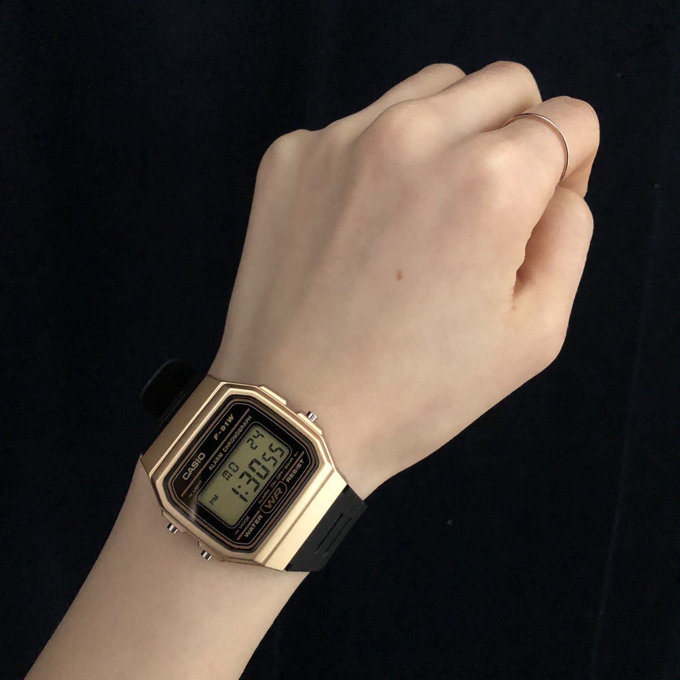 <b><p>Unisex Casio electroc watch 2color Coup items</p></b><b><p>ユニセックス カシオ電子時計 2色 カップルアイテム デイリー おおティディ 20代の男性コーネート</p></b><br /><br /><p align='center'>