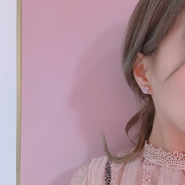<b><p>Spring full simple heart</p></b><b><p>春いっぱい シンプル ハート イヤリング</p></b><br /><br /><p align='center'>