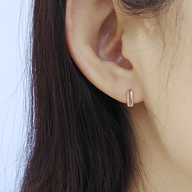 <b><p>14k mini round square One tch erg daily Aft</p></b><b><p>14k ミニ ラウンド 正方形 ワンタッチ イヤリング デイリー 耳突き抜け南湖</p></b><br /><br /><p align='center'>