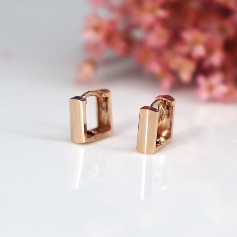 <b><p>14k mini round square One tch erg daily Aft</p></b><b><p>14k ミニ ラウンド 正方形 ワンタッチ イヤリング デイリー 耳突き抜け南湖</p></b><br /><br /><p align='center'>