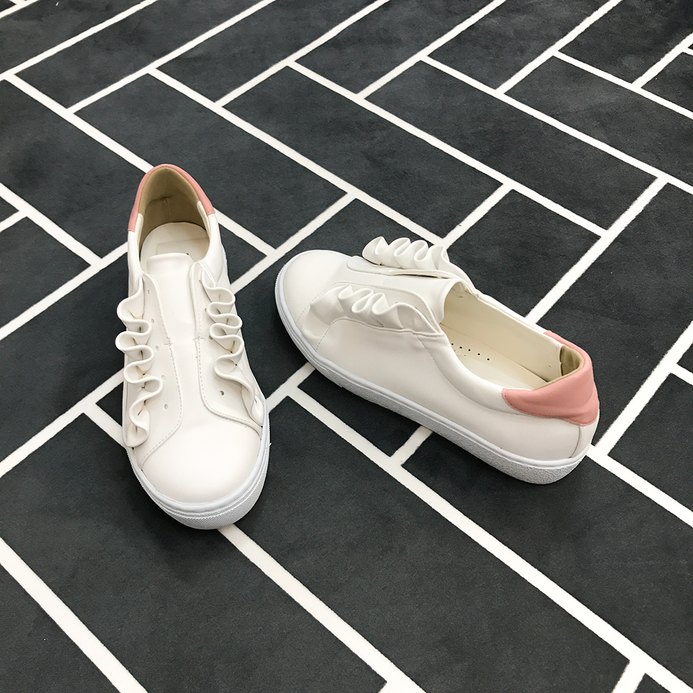 <b><p>Mourning Korean Islet Frill Slip-on Lovely</p></b><b><p>無排 韓国語 アイレット フリル スリップオン ラブリーな 洗練され見える 女子大生デイルック</p></b><br /><br /><p align='center'>