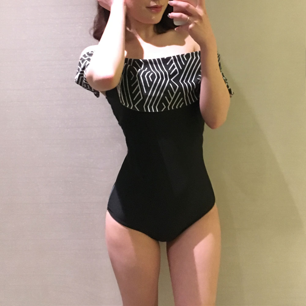 <b><p>pattern black Frill High waist bikini femne</p></b><b><p>パターン ブラック フリル ハイウエスト ビキニ 女性らしい 20代 清純な セクシー</p></b><br /><br /><p align='center'>