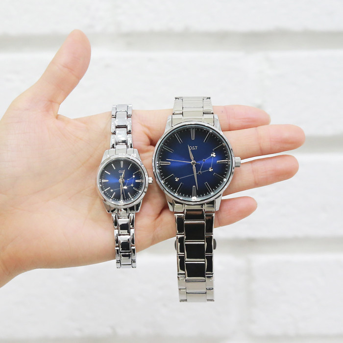 <b><p>OST Dolphin Couple metal watch student Woman</p></b><b><p>OST イルカ桁 カップルメタル時計 学生 女性 男性 10代 2ギフト</p></b><br /><br /><p align='center'>