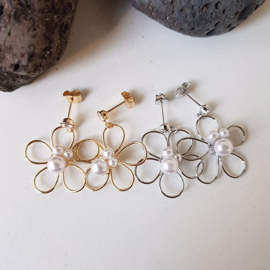 <b><p>Ant Flower line Pearl Drop Ergs smy pit Unique</p></b><b><p>アンセン フラワーライン 真珠 ドロップイヤリング フリフリピット ユニークな感性ムード</p></b><br /><br /><p align='center'>