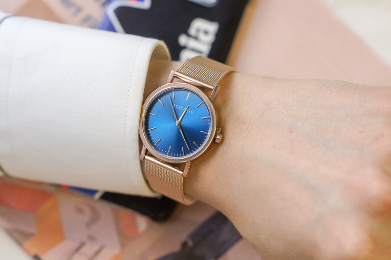 <b><p>Staccato ST1591R man steal clock wri 20's</p></b><b><p>スタッカート ST1591R 男 スチール 時計 手首 20代 お好み狙撃 高級感のある雰囲気</p></b><br /><br /><p align='center'>