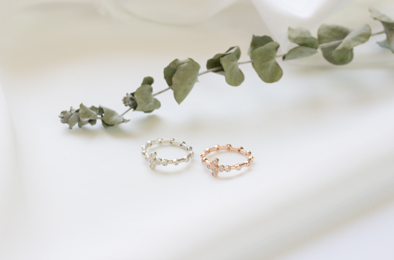 <b><p>Bold The Cross Rary ring silver925 3cor Cathic</p></b><b><p>ボールド クロス はロザリオリング シルバー925 3色 カトリック 物 大聖堂</p></b><br /><br /><p align='center'>